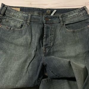 Buffalo jeans. King. Men’s.